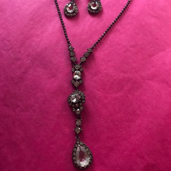 Victorian Style Necklace - Picture 1 of 2